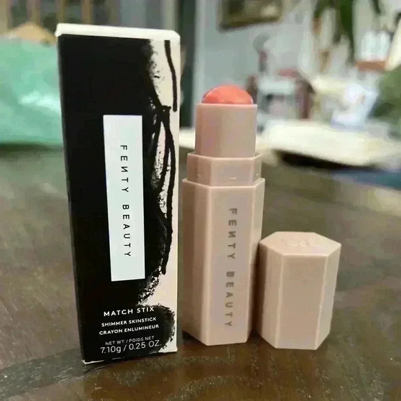 FENTY BEAUTY BY RIHANNA Match Stix Shimmer Skinstick - Picture 2 of 2